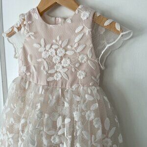 Anthropologie Princess Daliana Lindi Lace flower girl dress